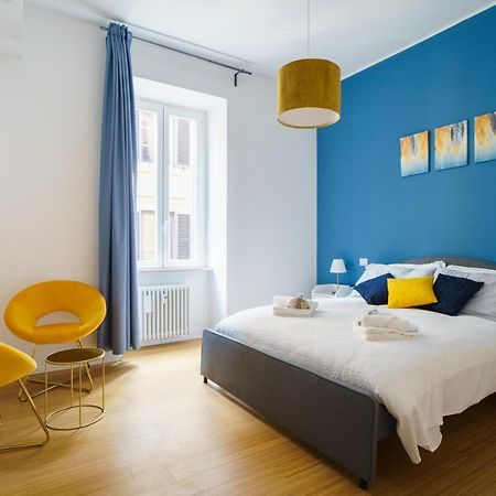 Dreamynest Quattro Cantoni - 2 Bdr Vicino Il Colosseo 로마 외부 사진