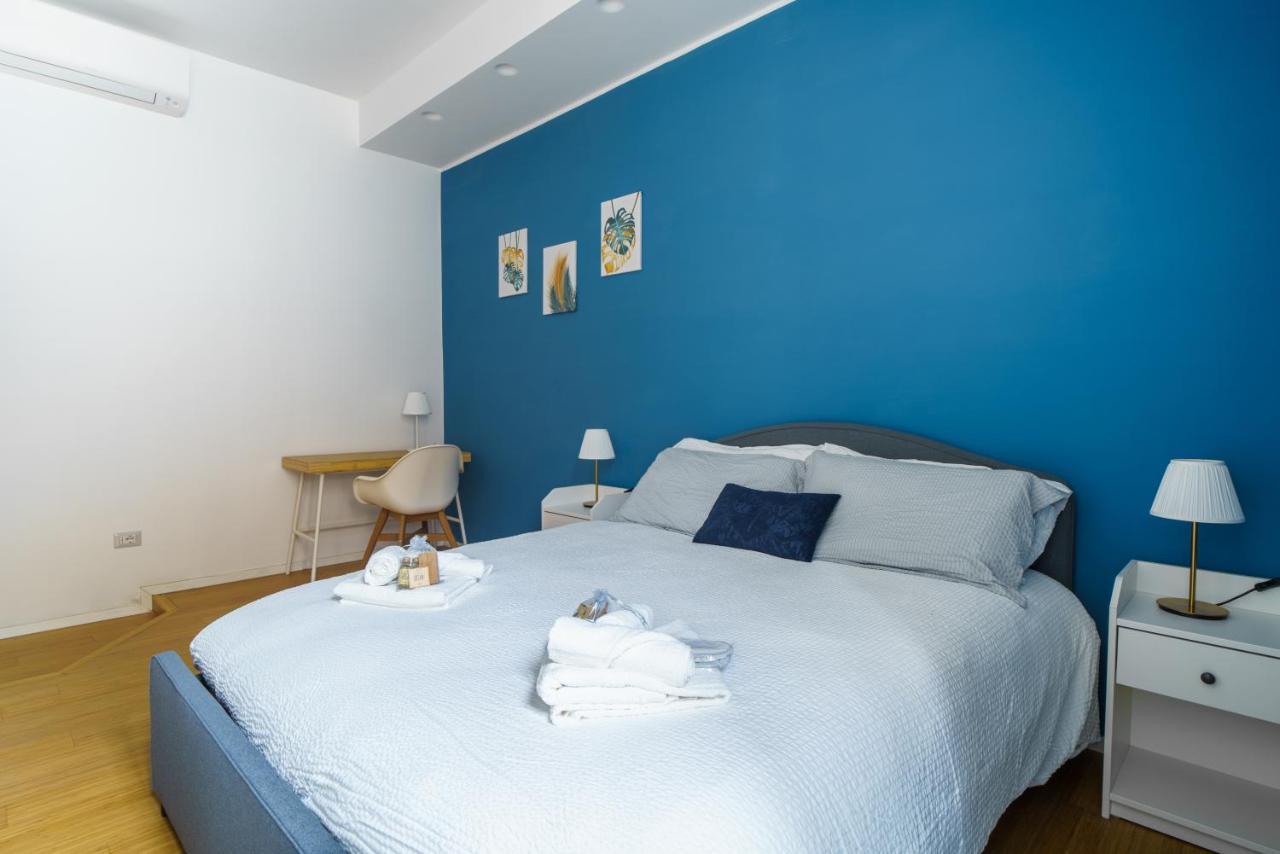 Dreamynest Quattro Cantoni - 2 Bdr Vicino Il Colosseo 로마 외부 사진