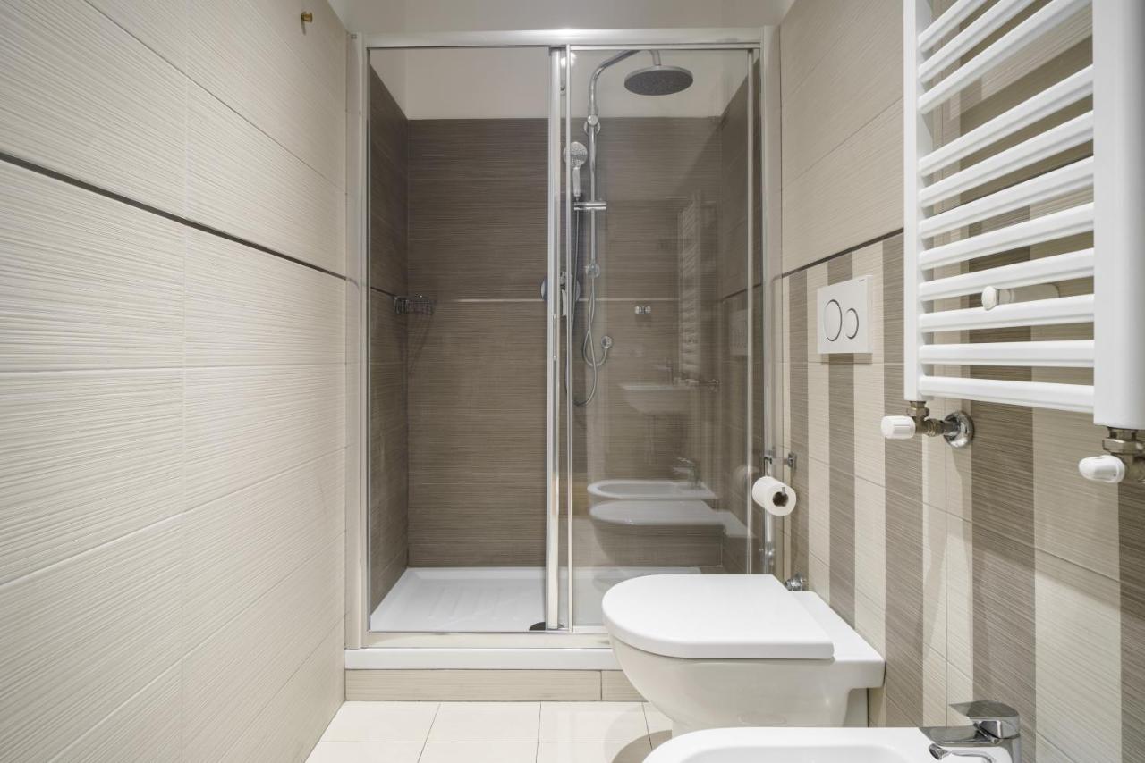 Dreamynest Quattro Cantoni - 2 Bdr Vicino Il Colosseo 로마 외부 사진